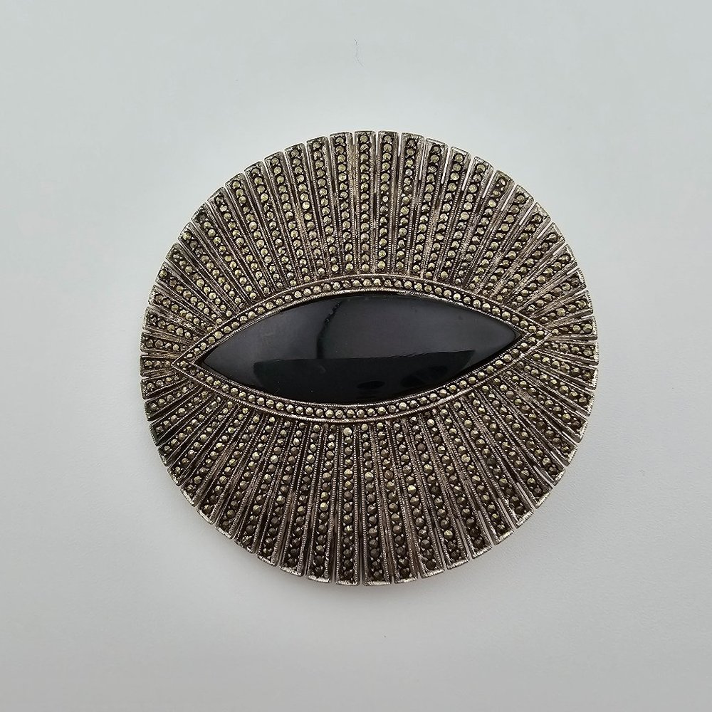 Vintage Brooch - Signed Back